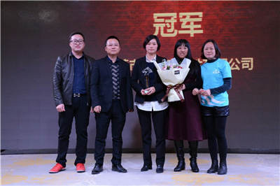 華奇2017風(fēng)雨彩虹路，2018拼他個(gè)春夏秋冬！